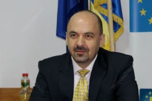 Ovidiu Florean: Suntem pe nicăieri. Să nu ne mai creadă pe toţi proşti