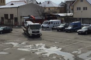 Amenzi pentru şoferii care nu parchează regulamentar la Sala Transilvania