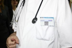 O copila a murit in Spitalul Judetean, la patru ore dupa avort!: Medicul Hany Riad cere judecarea cauzei conform procedurii simplificate