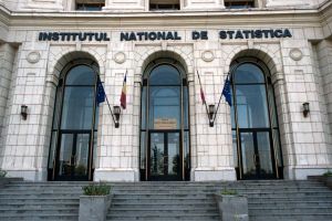 CÂŞTIGUL SALARIAL MEDIU BRUT PE ECONOMIE  A FOST ÎN LUNA NOIEMBRIE 2017 DE 3430 LEI