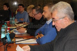 Investiţii de 25 de milioane de lei, pe credit, aprobate de Consiliul Local Suceava