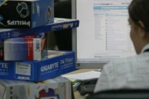 Crestere a cumparaturilor on-line si riscurile consumatorilor UE