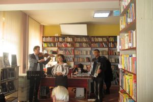 Biblioteca Municipală „George Sbârcea” Topliţa, eveniment cultural dedicat Zilei Culturii Române