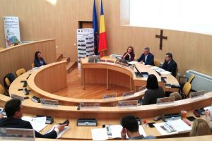 Ședinţă extraordinară la CJ Sibiu. Se împart bani către primării