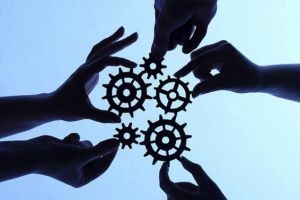 Echipa ETU se mareste! Cauta in special casieri si femei de serviciu