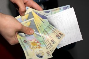 Vesti bune pentru pensionari: se maresc pensiile! Cati bani vor primi in plus in fiecare luna