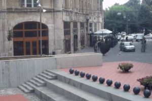 Soferii inconstienti, prinsi din nou cu masinile in zonele pietonale din Timisoara