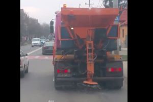 VIDEO. Mai pregătiţi ca niciodată! Florisal împrăştie soluţie înainte să ningă!