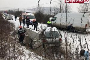 Accident cu două victime din Cluj! O persoană a intrat în stop cardio-respirator FOTO