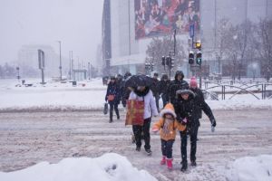 Aer polar în România. Meteorologii anunţă ninsori până miercuri seara