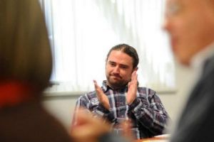 Pleşoianu ARUNCĂ BOMBA: „Cine se află în spatele premierilor demişi din PSD”