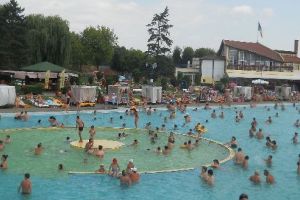 Investiţii spectaculoase pentru Complexul „Weekend”. Bazin cu apă sărată şi bazin „cu valuri”, pe lista priorităţilor din 2018