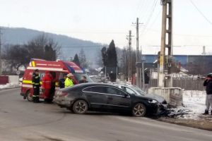 Floreşti: O tânără a provocat un accident
