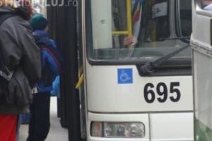 Biciclist şicanat de un şofer CTP, în Gheorgheni. Ce reclamă biciclistul