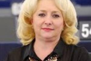 VIDEO: Romania va avea un “premier de zece” / Viorica Dancila a oferit un moment penibil in 2017 cand a spus ca Iran si Pakistan sunt membre UE