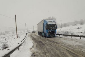 VIDEO – ACCIDENT pe DN14B. Două TIR-uri implicate