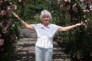 Dublu eveniment editorial la Muzeul Marinei Romane: Ana Ruse prezinta Magia poeziei“ si Calatorii prin noua tari“ 