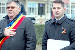 L-a turnat pe primar şi pe şeful poliţiei la DNA, iar acum rămâne fără avere. Denunţătorul are datorii de 5 miliarde