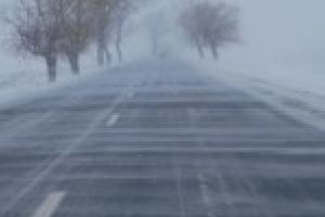 Efectele primului viscol din aceasta iarna in Braila / Peste 40 de localitati au ramas fara energie electrica