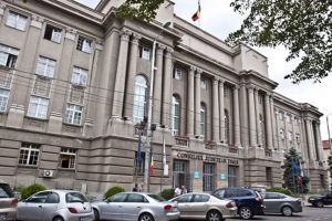 Fatada Palatului Administrativ intra in reabilitare. Presedintele CJ Timis: Va fi o fatada primitoare