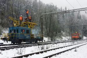 Circulaţie feroviară pe un singur fir, între Braşov şi Predeal