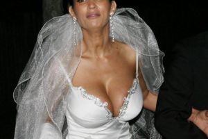 Dovada că Nicoleta Luciu s-a îngrăşat. Cum arată acum după ce s-a retras din lumina reflectoarelor