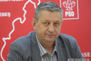 Ioan Dîrzu, Baronul Roşu de Alba, susţine că ”bunăstarea economică este reală” iar ”jurnaliştii mint şi manipulează”