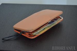 Atenţie la telefoane şi portofele: Poliţiştii au prins doi hoţi care „vânau” în localuri şi pe terasele barurilor