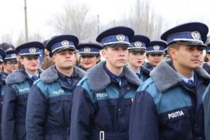 Concurenţă acerbă pentru posturile de poliţişti