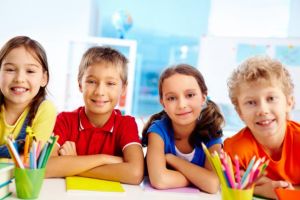 Ministerul Educaţiei propune un chestionar online privind structura anului şcolar 2018-2019