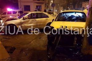 Masina unui taximetrist, facuta praf de o politista. Cum a fost posibil