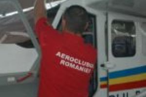 La Caransebeş, tinerii sunt învăţaţi să-şi ia zborul! Sistematic şi fără bani!