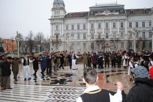 Arădenii sunt aşteptaţi la manifestările dedicate Zilei Principatelor Române organizate de Prefectură