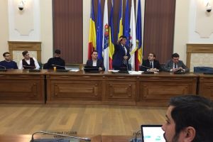 Intalnirea primarului Robu cu tinerii din Timisoara, fara finalitate. Ce vor de la edil