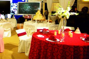 Zeci de firme îşi vor prezenta produsele şi serviciile la „Petreceri de vis”, târgul de nunţi al Aradului