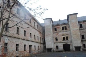 Amenzi pentru halul in care au ajuns Cazarma U si fostul Abator din Timisoara