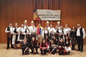Spectacol dedicat Zilei Culturii Naţionale şi Anului Centenarului la Odorheiu Secuiesc