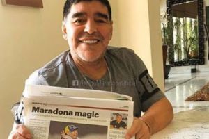 Laurenţiu Reghecampf a fost făcut MARE de Diego Armando Maradona. Antrenorul român, în poză alături de SUPERSTARUL argentinian