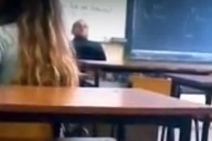 Patriarhia: Preotul acuzat că s-a masturbat în faţa elevilor săi este nevinovat. Suferă de o boală