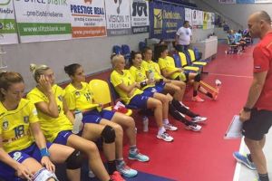 Handbal: Costică Buceschi, demis de la Corona Braşov. La fel şi patru jucătoare