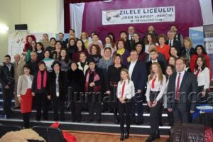 FOTO: Liceul Teoretic „IOAN SLAVICI“ din Panciu, sărbătorit la 71 de ani de la înfiinţare