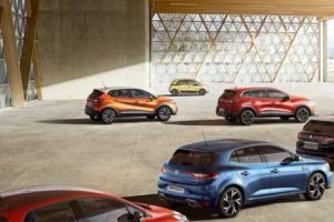 Renault CÂȘTIGĂ teren în România ÎN LUPTA cu Skoda şi Volkswagen
