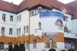 Programe şi cursuri de formare profesională, la Camera de Comerţ şi Industrie Mureş