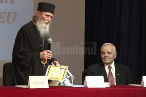 ÎPS Pimen, Arhiepiscopul Sucevei şi Rădăuţilor, a primit vineri Marele Premiu ...