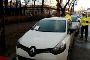 Liber la parcari noaptea pe doua strazi aglomerate din Timisoara