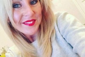 PROFA PERVERSĂ, suspendată. STORCEA PLĂCERI CARNALE nebănuite din bărbaţi CU O TACTICĂ IMBATABILĂ. Detalii+18