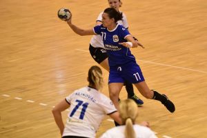 HCM Rm. Vâlcea a câştigat detaşat meciul cu Rapid Bucureşti cu scorul 31 – 21 şi termină turul pe locul 2