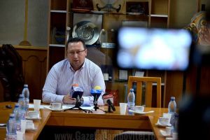 Primarul din Pucioasa: „Derapajele doctorului Geambaşu sunt cunoscute”