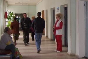 SCANDALOS/ Un medic SARE LA BĂTAIE în spital! Cazul e în atenţia Poliţiei (VIDEO)