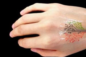 Tatuaje tehnologice: de la Soundwave la tatuajul viu